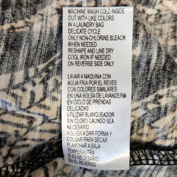 Democracy 2X Top Flounce Sleeve Knit Palm Print Smocked Yoke Black Tan NWT - Picture 5 of 5